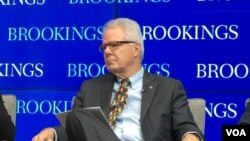 知華派專家藍普頓教授（美國之音莉雅拍攝）