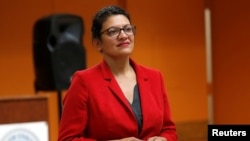 美国国会众议员拉希达·特莱布2019年8月15日在密西根州的一个会议上。