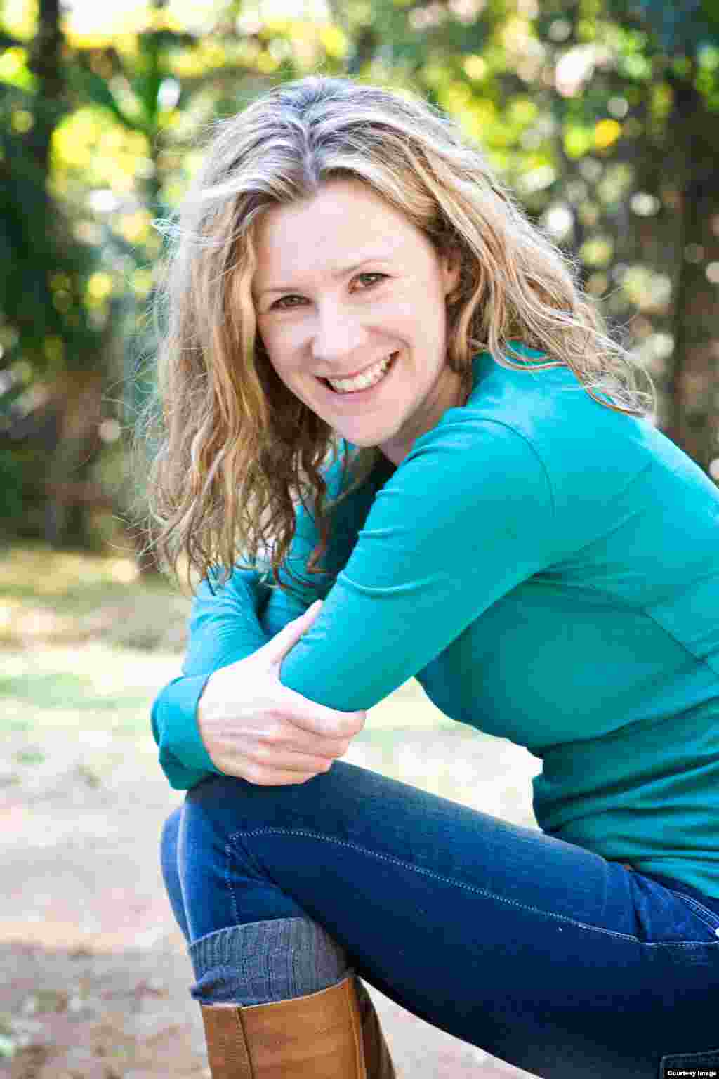 Emma O’ Brien, photographer (Photo: E. O’Brien Photography)