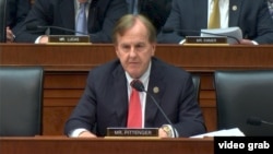 《外國投資風險審查更新法案》起草人、共和黨籍眾議員皮坦吉爾