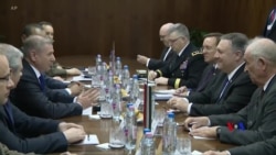 2019-02-12 美國之音視頻新聞: 蓬佩奧在匈牙利警告盟國當心華為