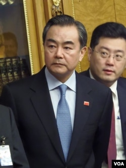中國外長王毅和秦剛。（美國之音白樺拍攝）