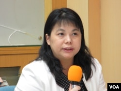 台灣陸委會經濟處長李麗珍 (美國之音張永泰拍攝)