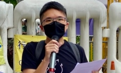 社民连外务副主席周嘉发表示，国安法的审讯程序与香港人认识的法律程序有所不同，他质疑中国大陆的司法制度好像逐步”僭建“在香港 (美国之音/汤惠芸)