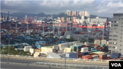 香港貨運碼頭（美国之音申华拍摄）