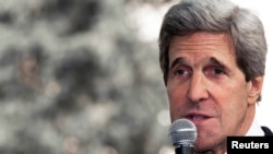 克里国务卿对美国外交人员发表讲话