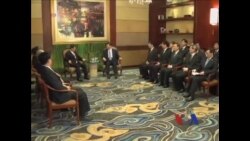 海峡两岸官员南京举行首次会谈