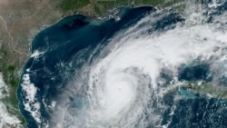 佛羅里達州準備應對颶風米爾頓災難性登陸