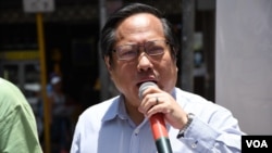 香港支聯會主席何俊仁 （美國之音湯惠芸拍攝）