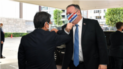 日本外交大臣茂木敏充2020年10月6日接待到訪的美國國務卿蓬佩奧（茂木敏充推特賬號）