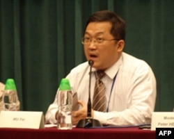 中国暨南大学新闻系副教授吴飞