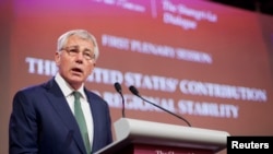 美國國防部長哈格爾在論壇上發言