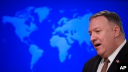 美國國務卿蓬佩奧在國務院的記者會上講話。(2020年3月25日)