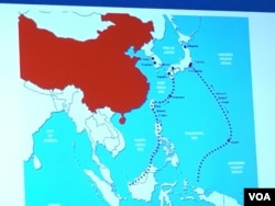 第一岛链地图（美国之音钟辰芳拍摄）