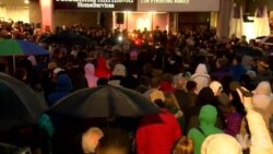 美中期选举在紧张的气氛中迎来最后一周倒计时