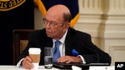 美國商務部長羅斯(Wilbur Ross)在白宮出席內閣會議。（2020年5月19日）