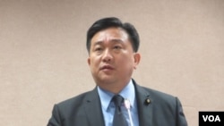 台湾执政党民进党立委王定宇(资料照片)