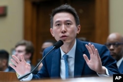TikTok首席執行官週受資2023年3月23日赴國會山出席眾議院能源與商務委員會聽證會。