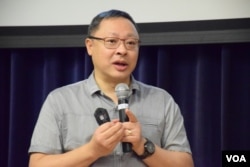 佔中發起人戴耀廷以「進擊的巨人」形容中共。（美國之音湯惠芸攝）