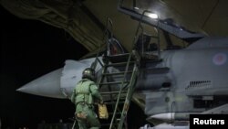 英国皇家空军准备对胡塞武装实施新一轮打击。（英国国防部2024年2月24日）