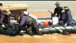 2013-10-21 美國之音視頻新聞: 老撾找到墜入湄公河失事飛機39具屍體