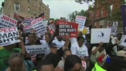 弗格森之后人们关注美国其它警察枪击案