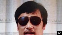 中國盲人維權人士陳光誠(資料圖片)