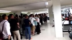 中国工人在塞班岛机场