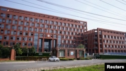 资料照片：武汉病毒研究所的入口。（2020年5月15日摄）