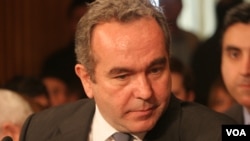 美国国务院东亚助卿坎贝尔(美国之音张蓉湘拍摄)