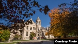 印第安納大學的布魯明頓校區。