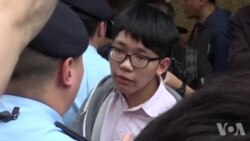 几十香港人抗议大陆水货客