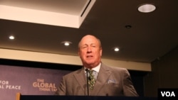 卡内基国际和平基金会研究副总裁包道格（美国之音钟辰芳拍摄）