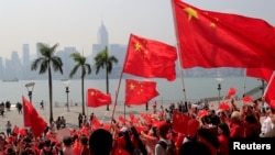 支持北京政府的示威者在香港舉行集會。 （2019年9月29日）