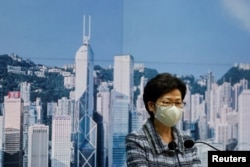 资料照：香港特首林郑月娥在一个记者会上。（2020年10月12日）