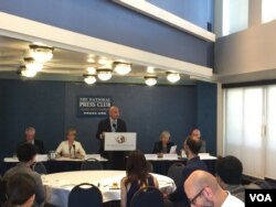 30人集团（G30）的常务董事斯图尔特·麦金托什（Stuart Mackintosh）