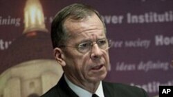 美軍參謀長聯席會議主席馬倫海軍上將(資料圖片)