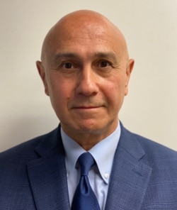 南加州大學土木與環境工程，工業系統工程與國際關係教授 梅什卡蒂