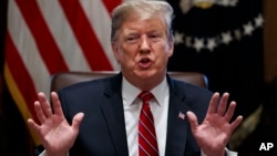 2019年2月12日特朗普總統在白宮內閣會議上講話。