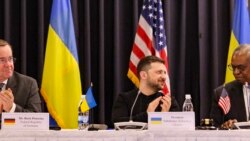 澤連斯基在德國烏克蘭國防聯絡組會議上敦促盟國不要"放棄"援烏