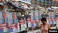 希臘舉行議會選舉。