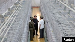 北韓領導人金正恩參觀核武研究所和武器級核子材料生產基地。 (2024年9月13日)