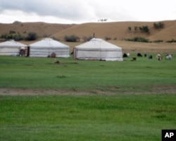 蒙古草原和蒙古包