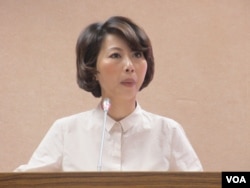 台灣執政黨民進黨立委陳亭妃（美國之音張永泰拍攝）