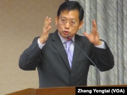 執政黨國民黨立委吳育升(美國之音張永泰拍攝)