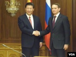 習近平3年前（2013年3月）在俄羅斯國家杜馬會晤議長納雷甚金。