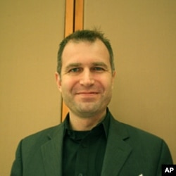 美密苏里州一家生命科学技术公司的总裁托马斯·侯德