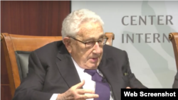 前美國國務卿基辛格10月10日在華盛頓戰略與國際問題中心（CSIS）出席討論會（網絡截圖）