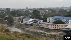 從泰國一側俯遙看緬甸的妙瓦底鎮。 （2024年4月11日）