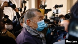 香港壹傳媒創辦人黎智英在12月31日到終審法院出庭應訊（路透社照片）